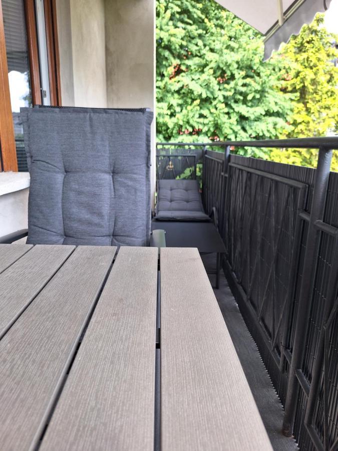 Guesthouse Flower Любляна Екстериор снимка